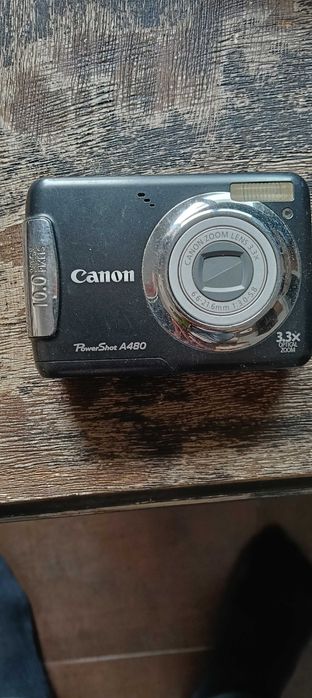 Minolta Dynax 303 si e mala a prova de agua e canon digital 10mpixeis