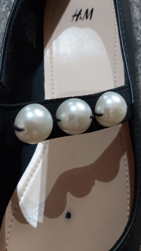 Jak nowe, śliczne, mięciutkie balerinki H&M na gumce wkładki 22 cm