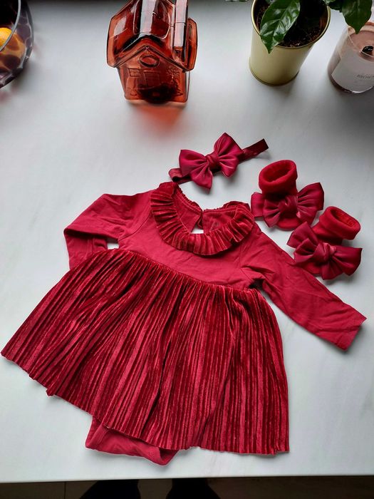 H&M sukienka/body święta swiateczna  62 komplet skarpetki opaska