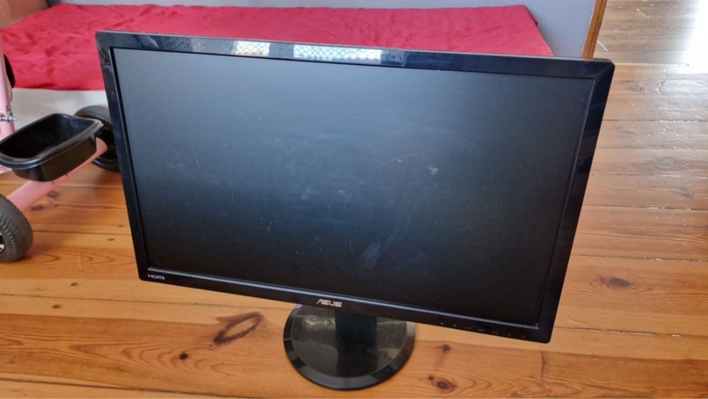 Monitor 144Hz ASUS VG278HV dla graczy