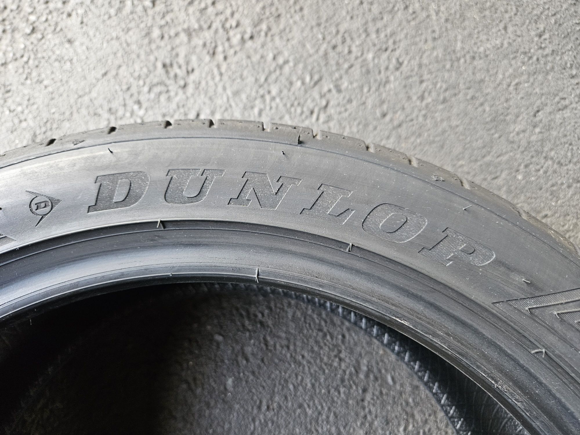 Kpl Opon Letnich Dunlop Sport Maxx RT2 225.45.17 91Y Rok 2022