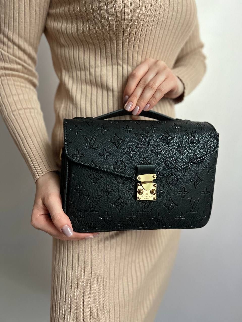 Сумочка нова від Louis Vuitton total (black)