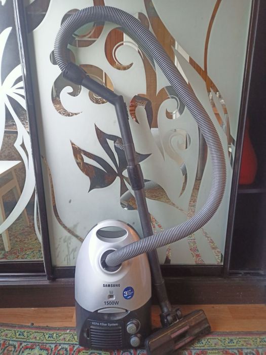 Пылесос  samsung SC4046