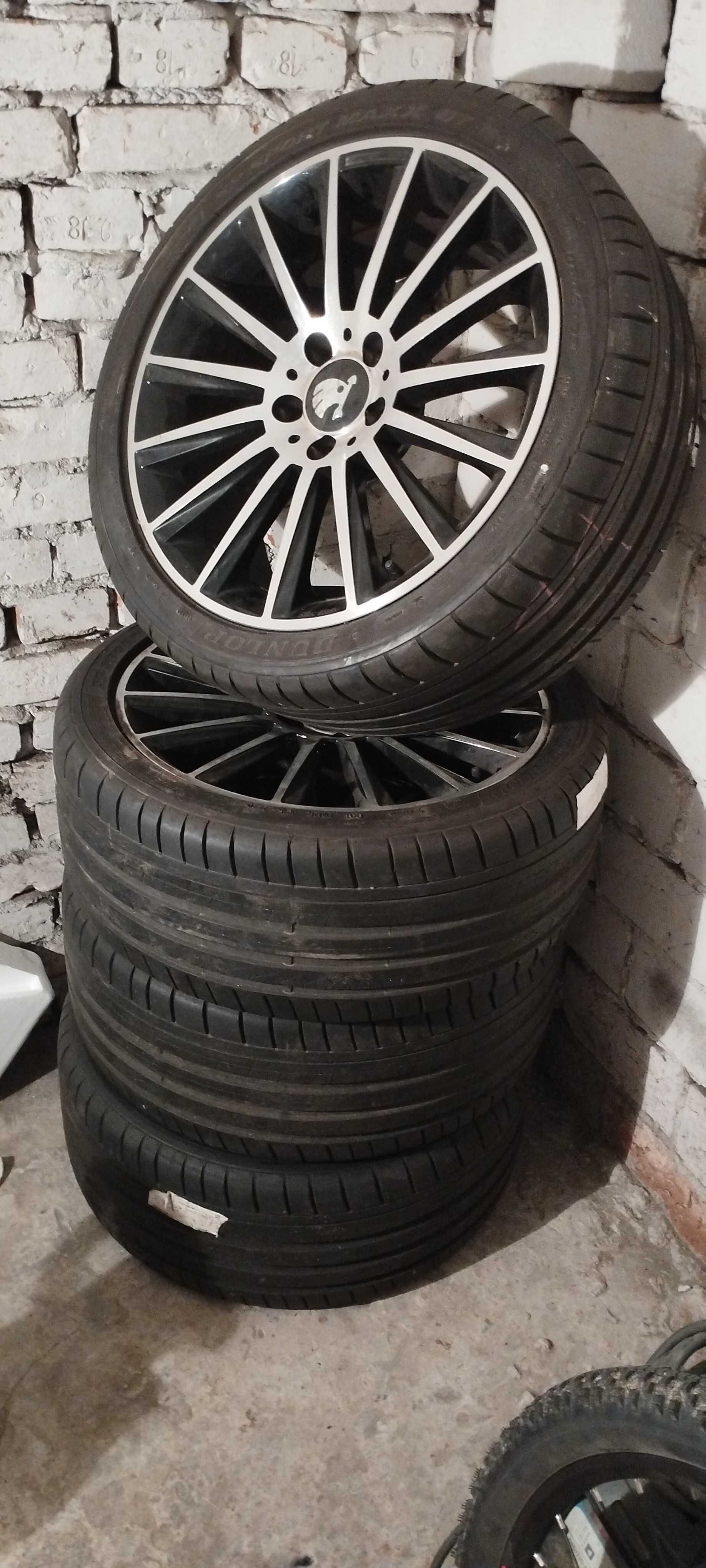 Felgi 18 wraz z oponami