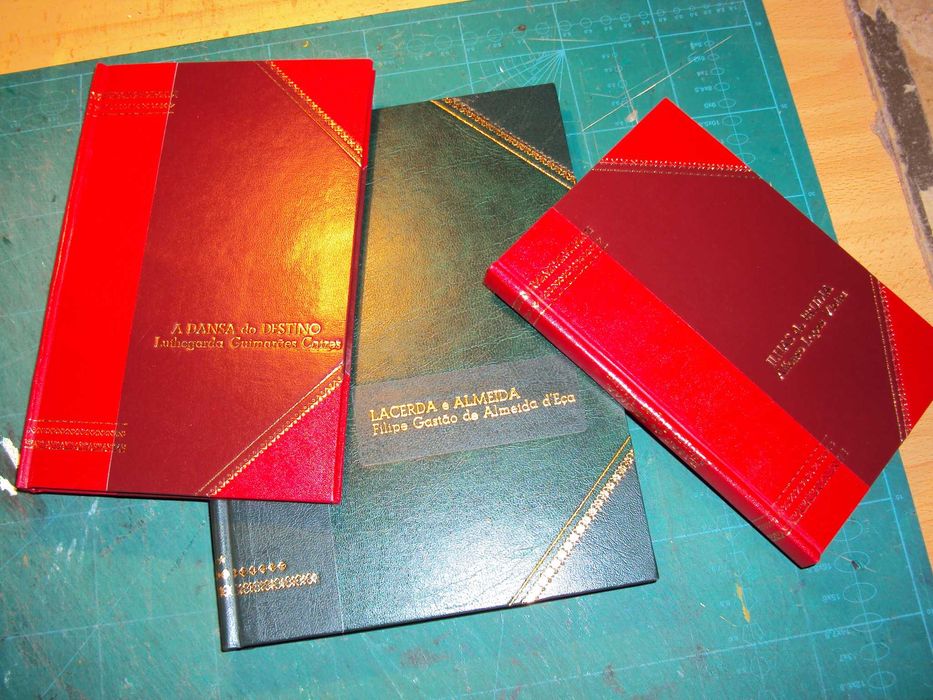 Conjunto para encadernar livros