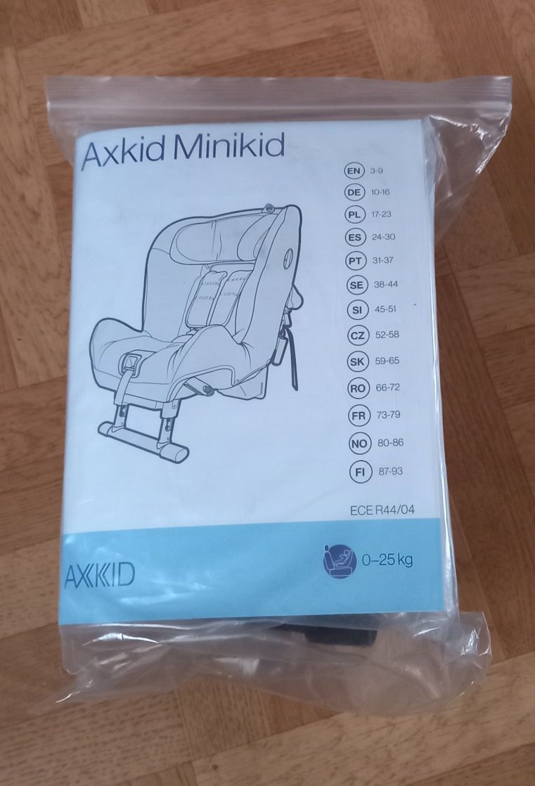 Fotelik do jazdy tyłem AXKID MINIKID 2.0 nowy