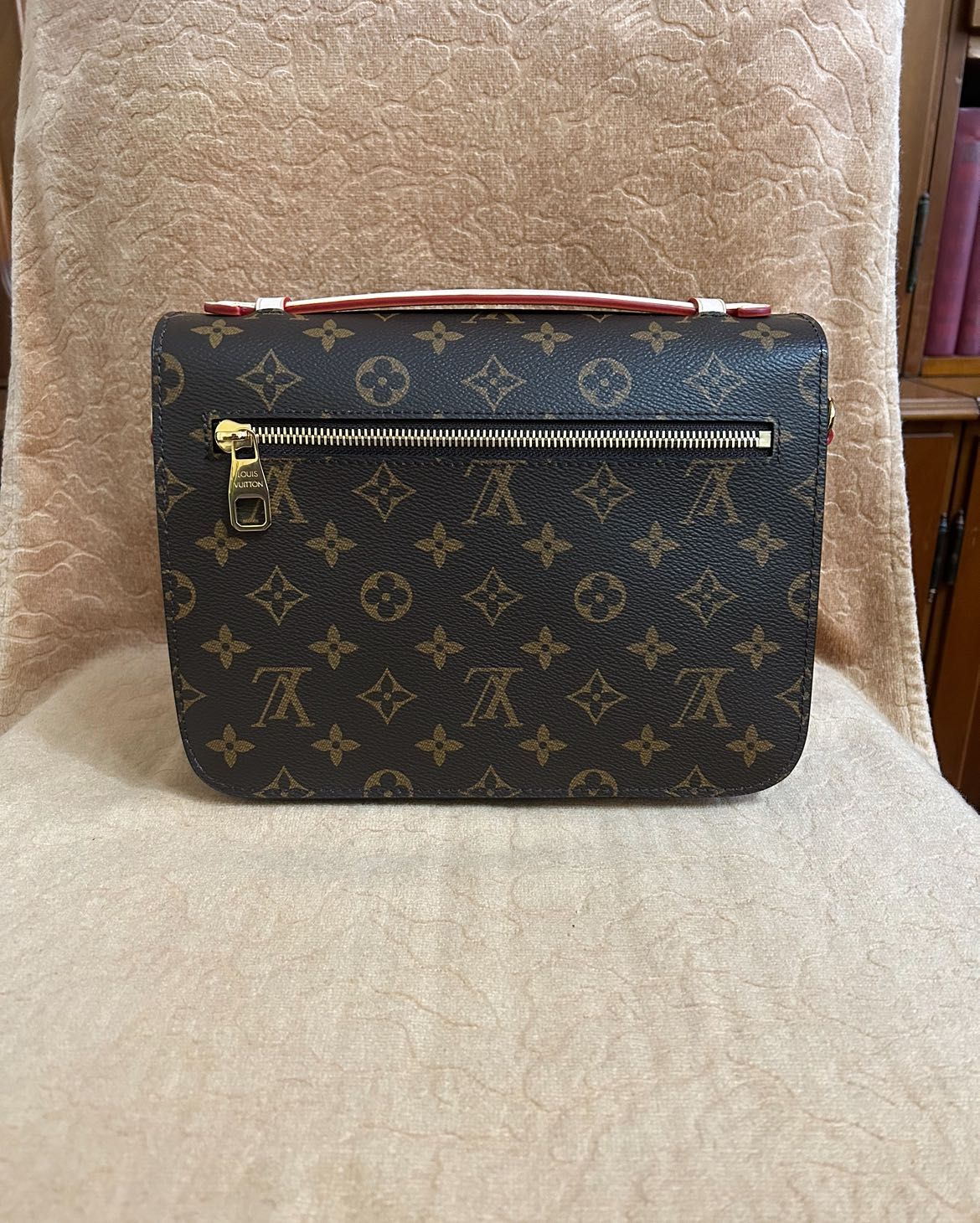 Сумка Louis Vuitton Pochette Metis Нова