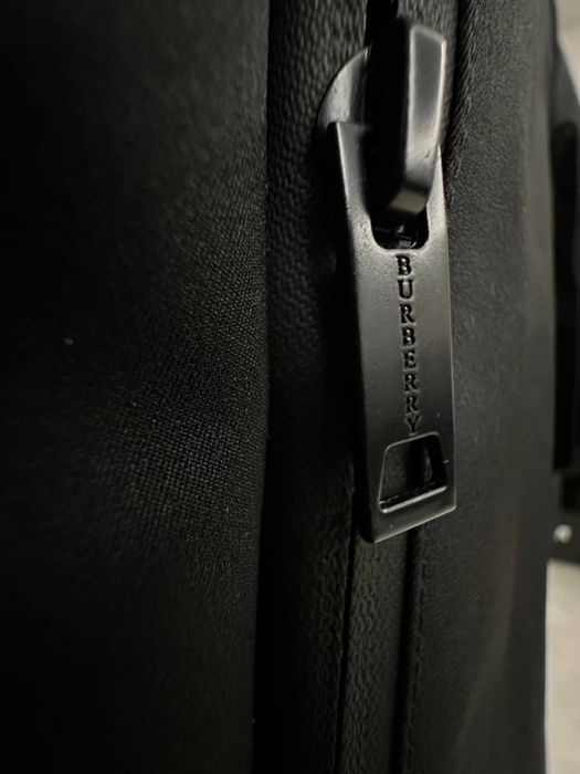 Куртка на пуху Burberry оригинал