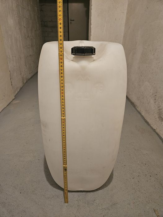Zbiornik, kanister, baniak plastikowy 80l