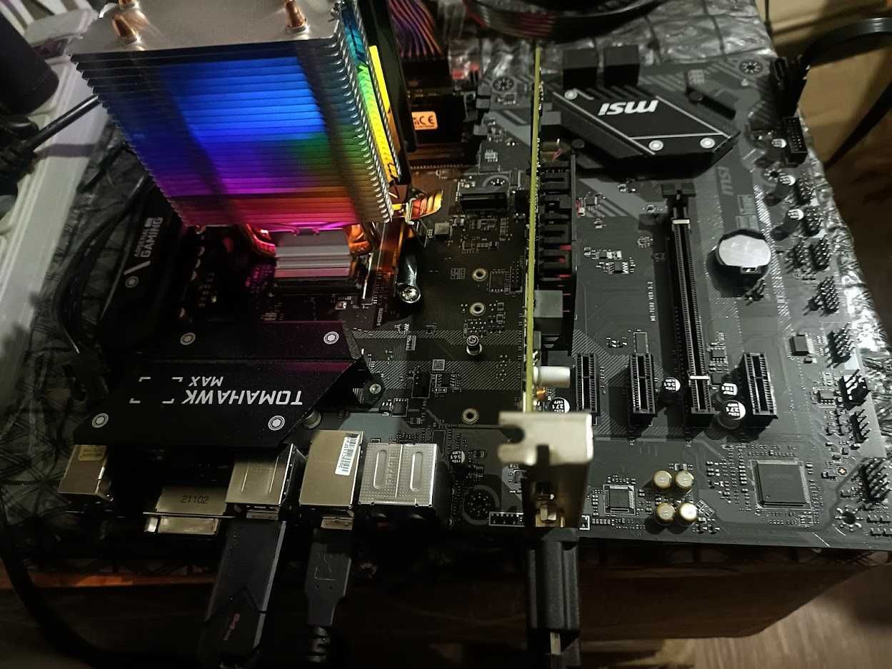 Комплект для ПК: MSI B450 TOMAHAWK MAX II+AMD Ryzen 5 3600X+ кулер RGB