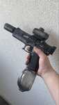 Elektryczny pistolet na wode