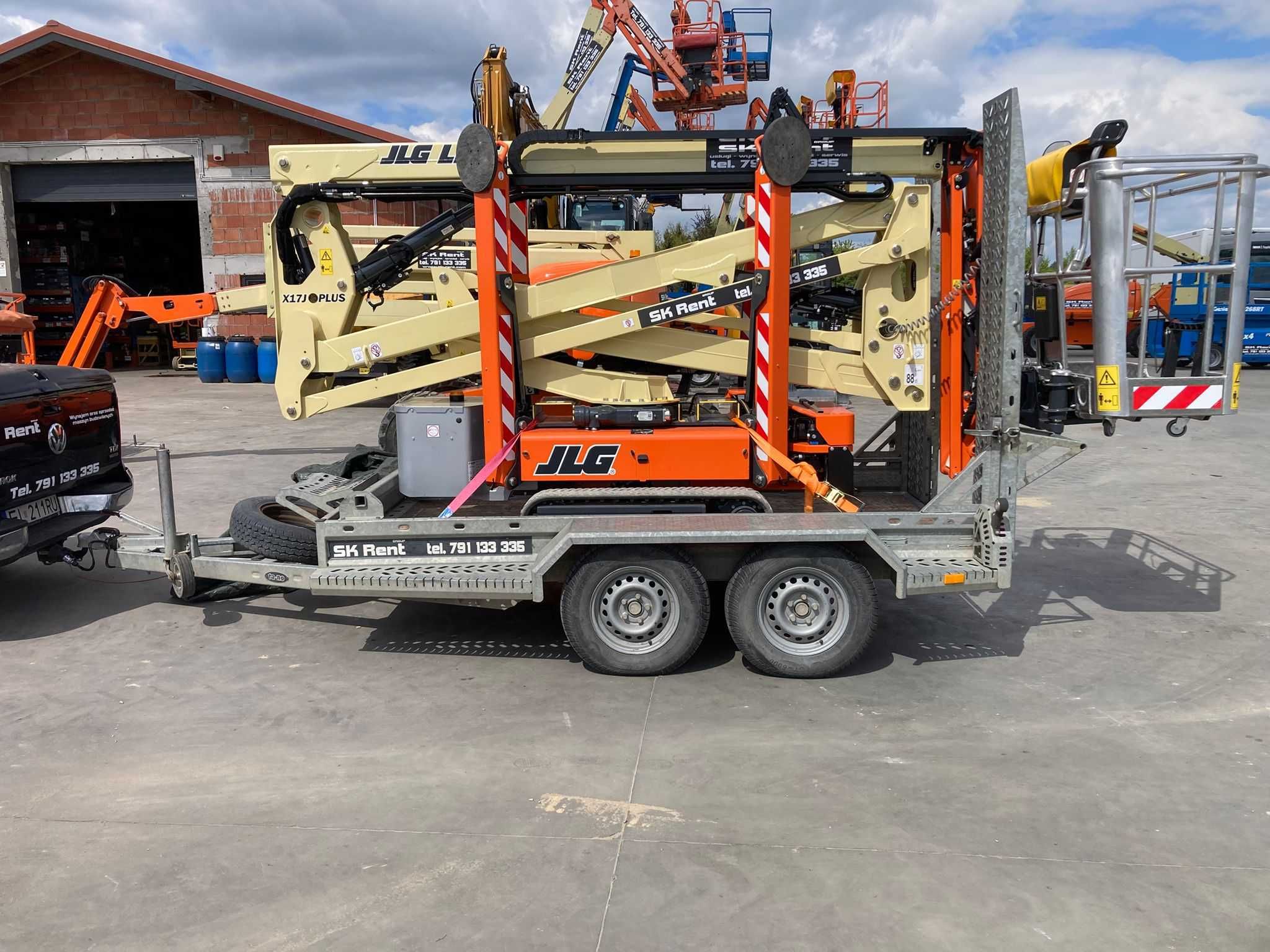 JLG X17JPLUS Podest ruchomy gąsienicowy typu pająk 17,06M 2300kg wagi