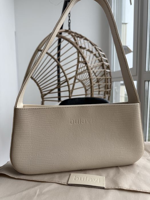 Молочна шкіряна сумка українського бренду bulavi