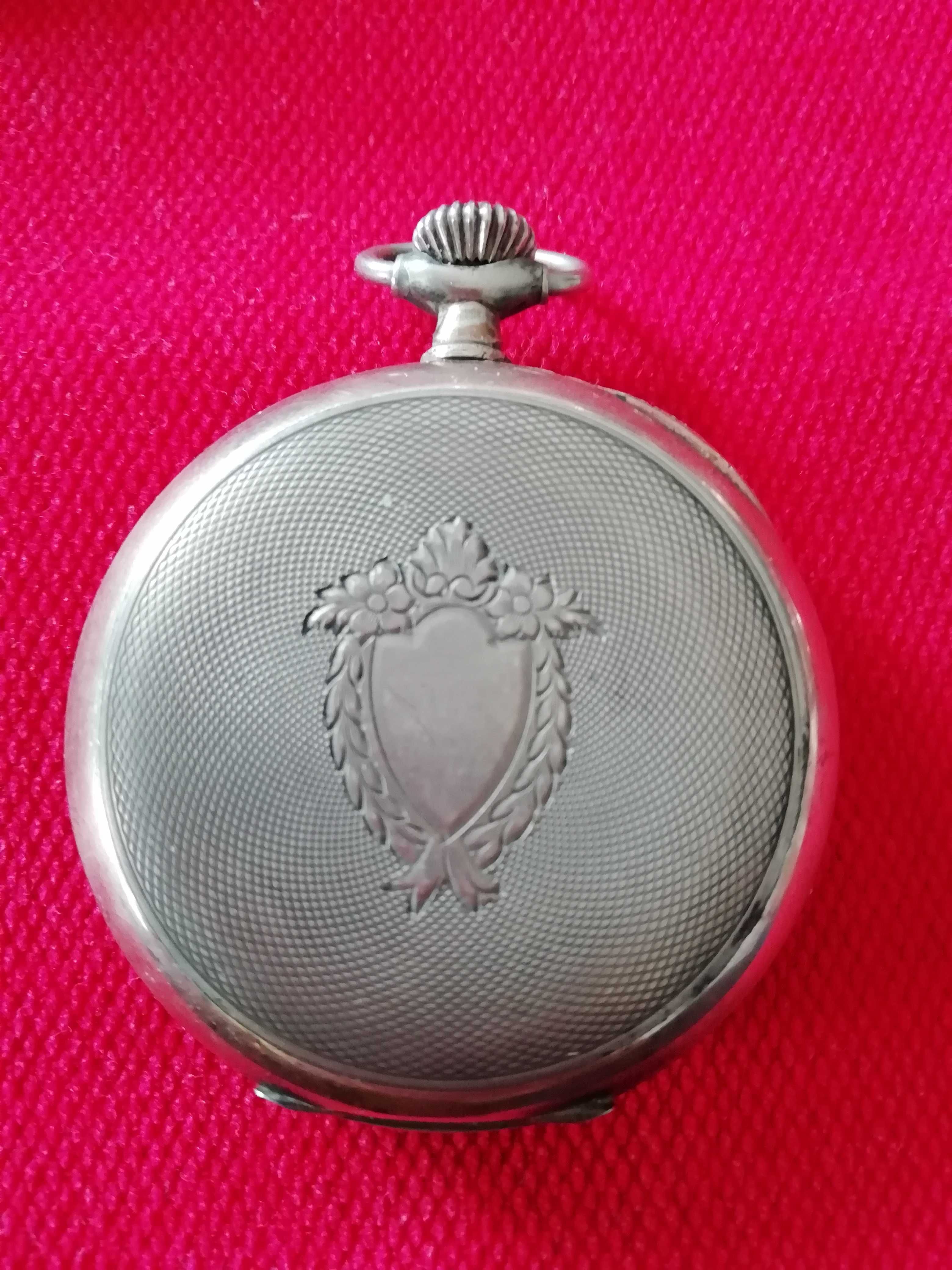 Omega - Relógio de bolso contrastado -C. 1900