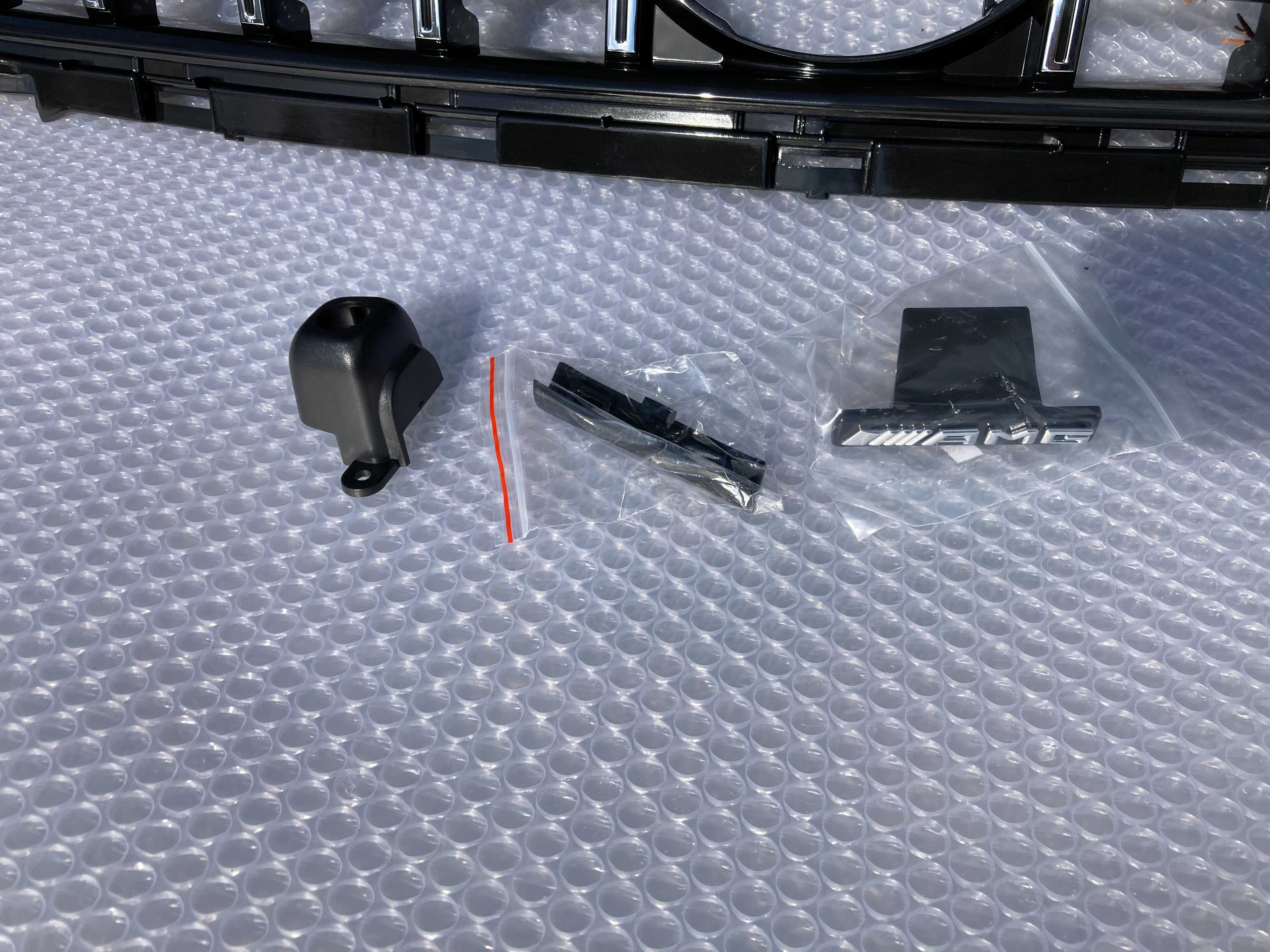 решетка радиатора mercedes E W213 20-21г.GTстиль(black)Без Значка