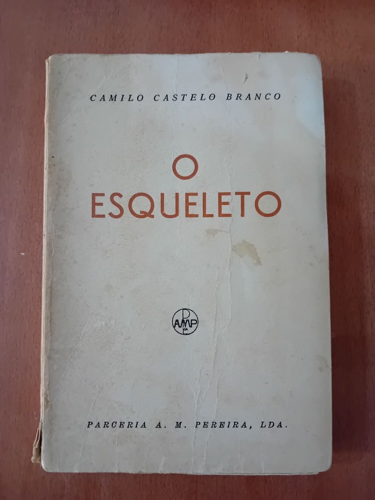 O Esqueleto " Camilo Castelo Branco "