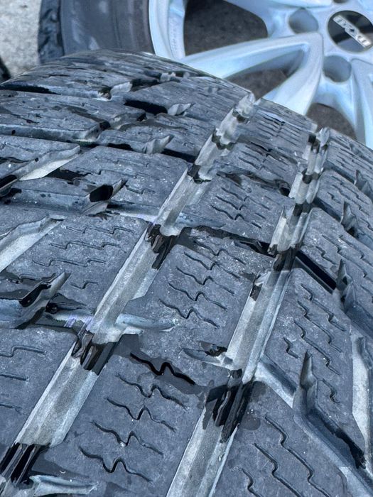 Koła Zimowe 17 cali Toyota Rav4 +czujniki Ładne