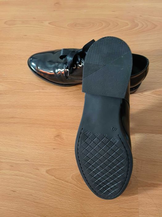 Sapatos Seaside Tam. 40 (Novos)