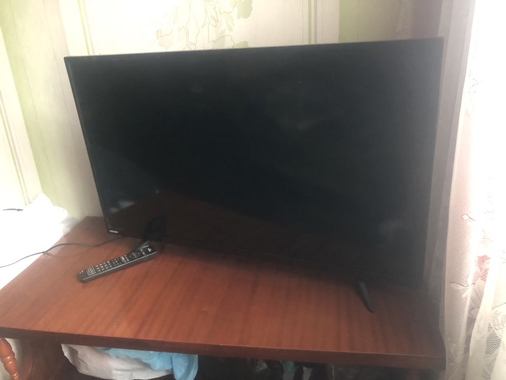 Продам телевизор Toshiba 40 дюймов