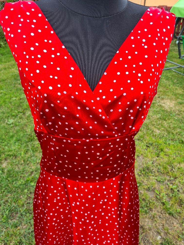 Elegancka sukienka