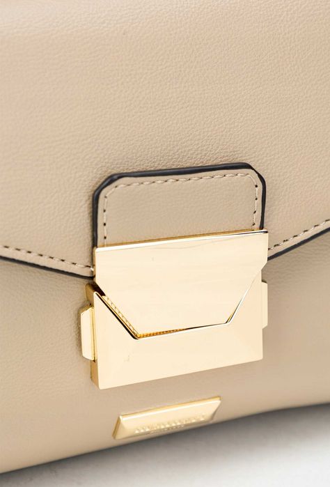 Monnari Elegancka Torebka Damska Kuferek Na Ramię Skóra Beżowa Logo