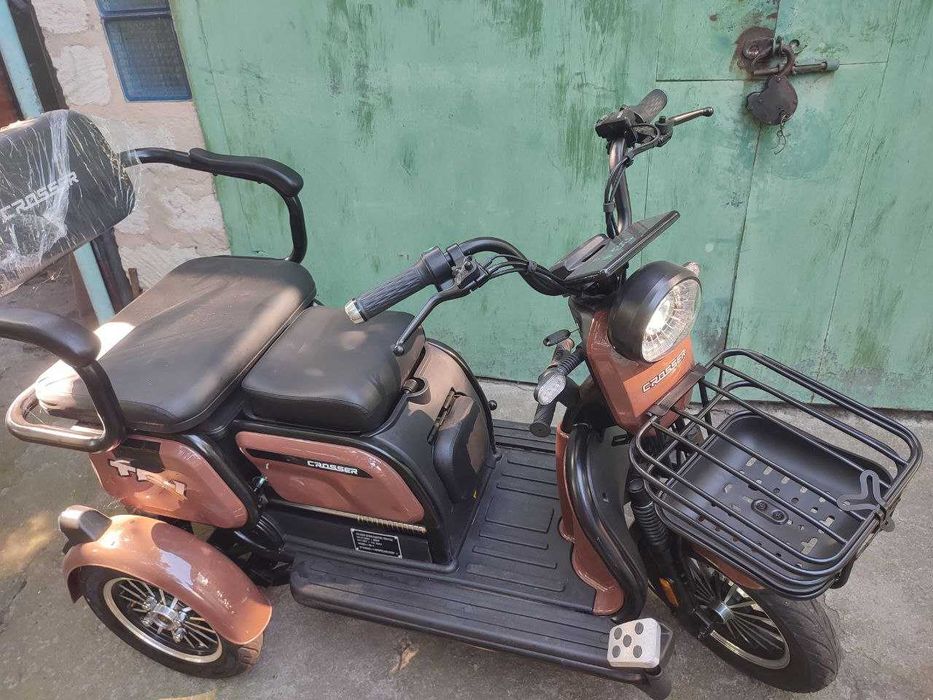 Продається новий Електроскутер триколісний Crosser TR-1 600W 20AH