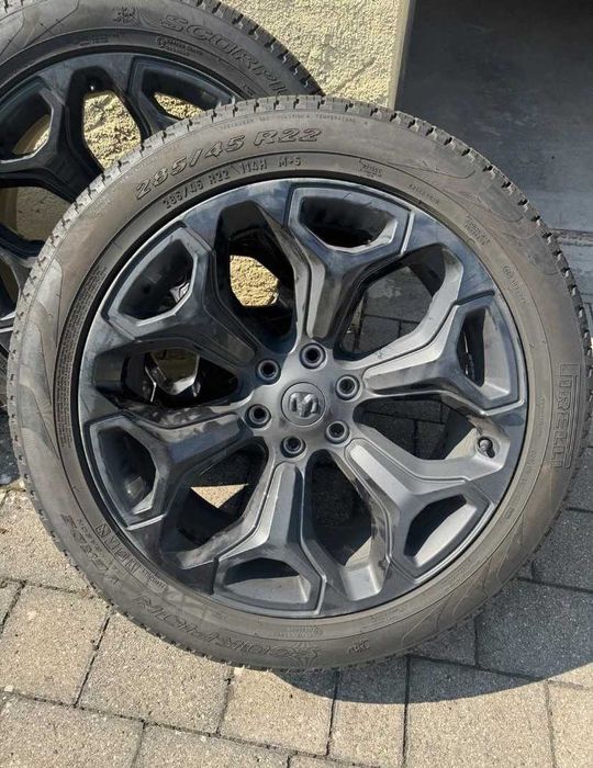 Oryginalne felgi 22 Dodge Ram generacja 5, rozstaw śrub 6x139,7