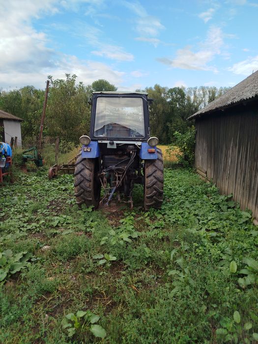 Продам  Трактор юмз