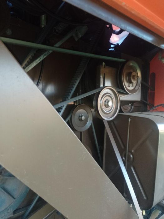 Комбайн Dronningborg D3000