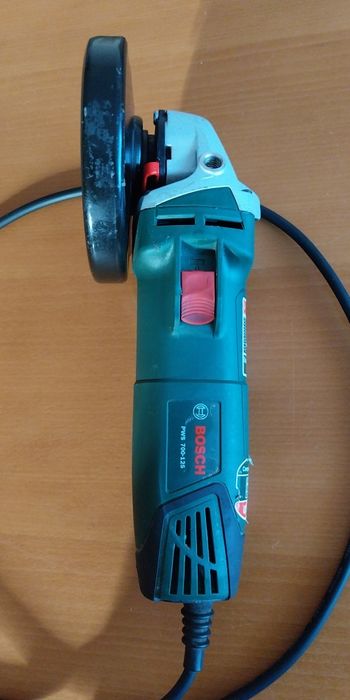 Szlifierka kątowa Bosch PWS 700-125
