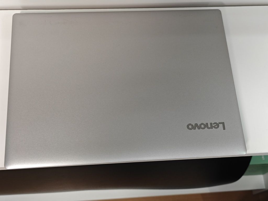 Lenovo Think pad 320