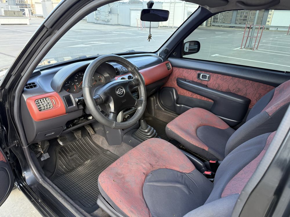 Nissan Micra K11 2001