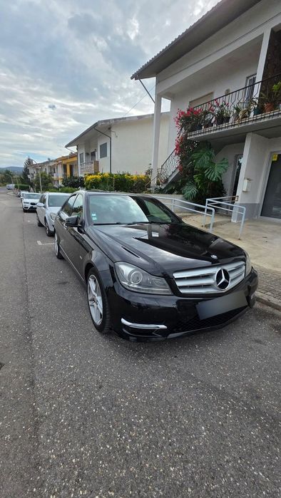 Mercedes-Benz 250