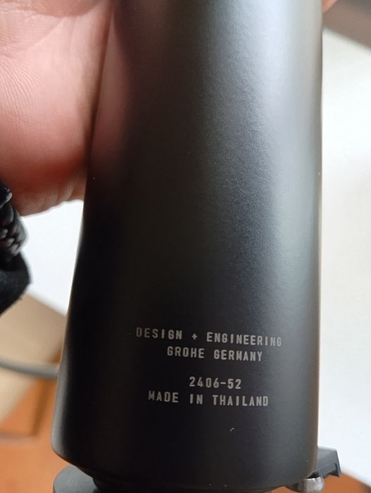 Sprzedam Szafki łazienkowe z bateriami Grohe
