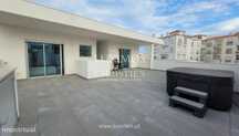 Contemporânea Moradia T2 com terraço e garagem em Lagos, Algarve