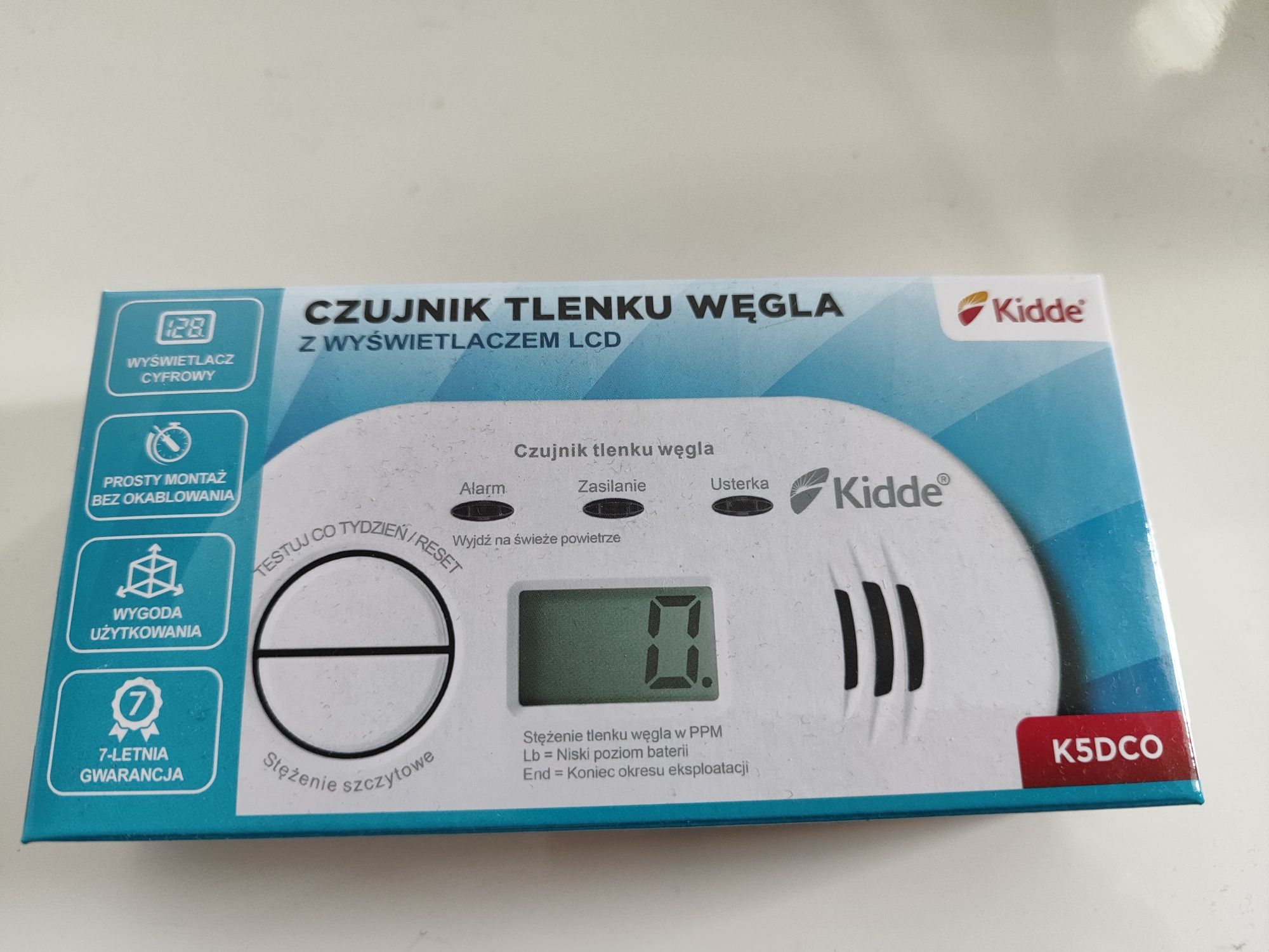 Czujnik tlenku węgla. Z wyświetlaczem LCD, firmy Kidde.