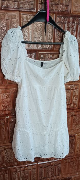 Biała sukienka elegancka przewiewna H&M rozmiar 40