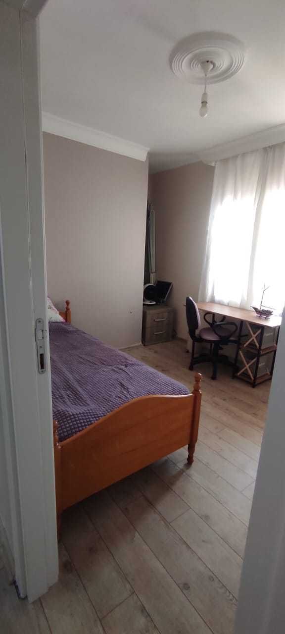 Квартира у моря в Турції, 2 уровня 110 м2, три кімнати + кухня студія.