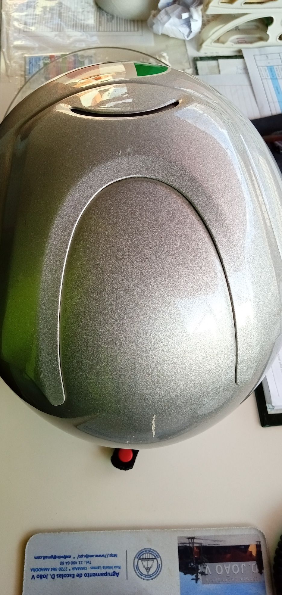 Capacete usado apenas com uso , tamanho L