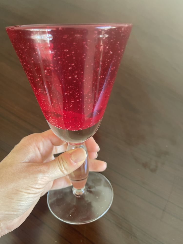 Servico de Copos de Vinho (branco e tinto), vidro vermelho