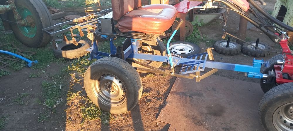 Продам мотоблок.