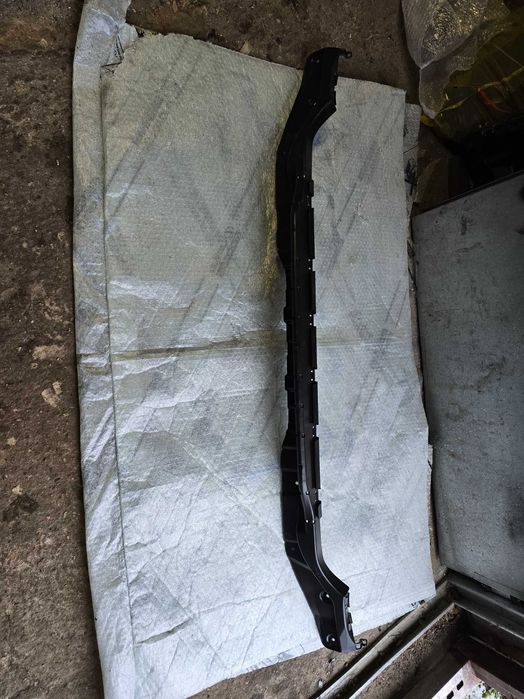 ślizg zderzaka tył Fiat 500E Elektryk nowy oryginał