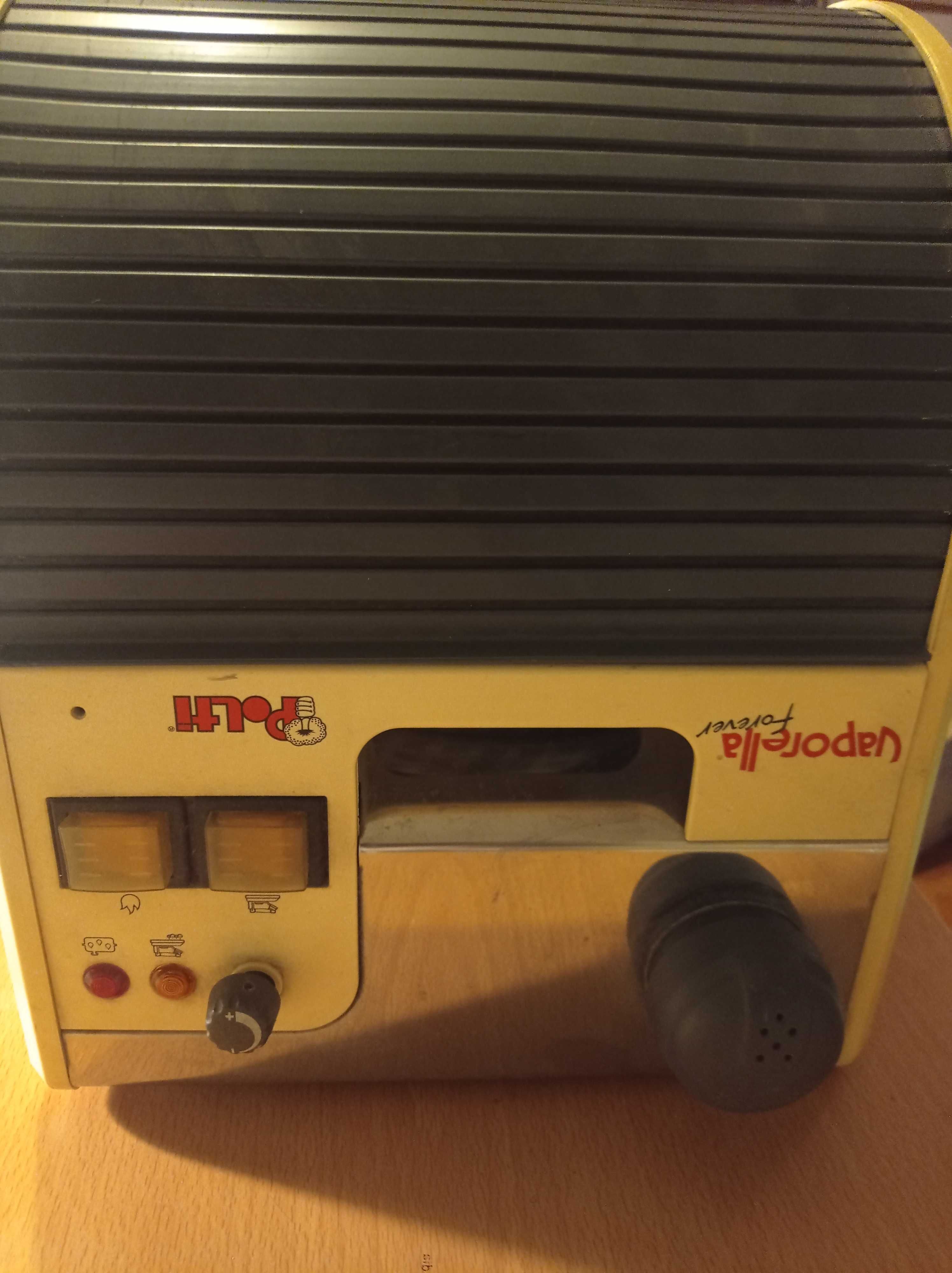 Ferro de engomar profissional a vapor vintage