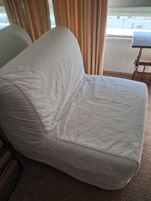 Poltrona-cama Ikea (cor cru)