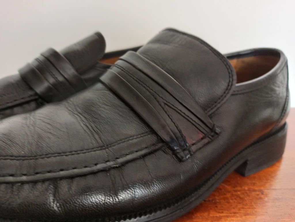 Pantofle mokasyny Clarks skórzane