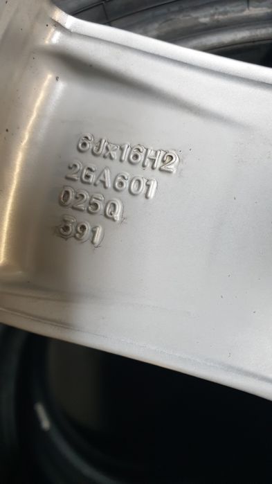 Felgi Aluminiowe 5x112 6Jx16 ET43 Volkswagen Audi Seat Skoda