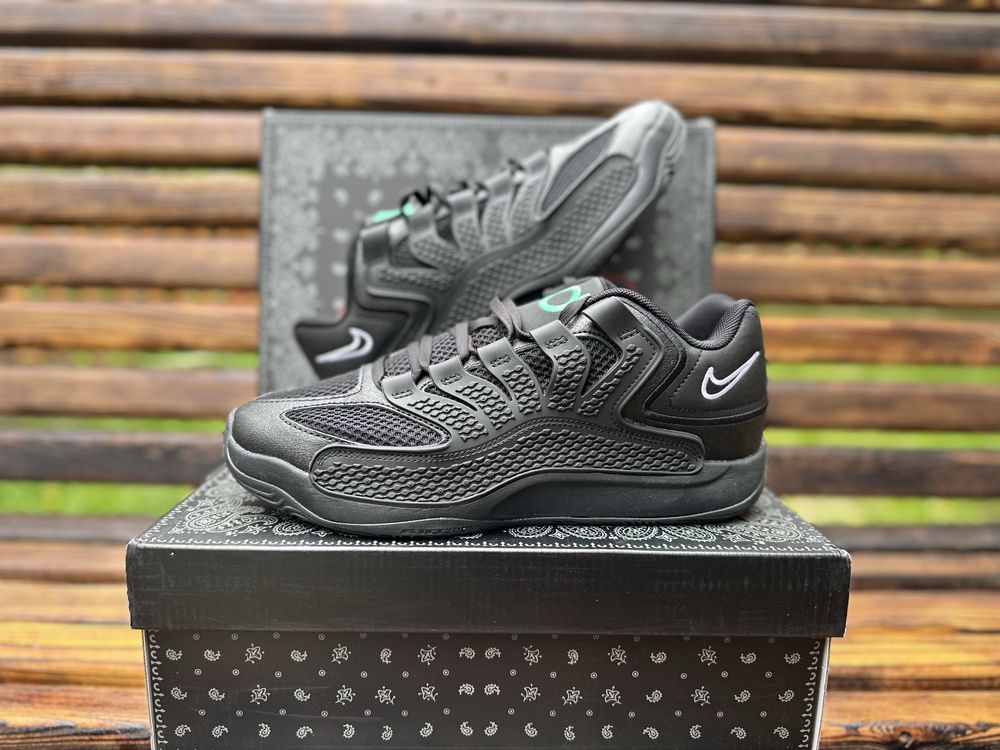 Баскетбольні кросівки Nike Kd 18