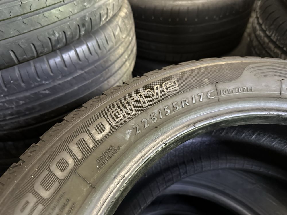 Резина 225/55/17C Dunlop R17C пара літо Vito 2 шт