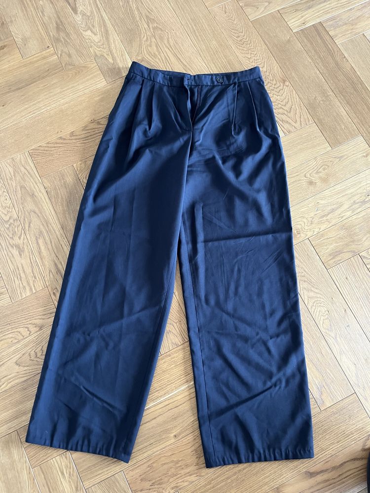 Spodnie materialowe Massimo dutti