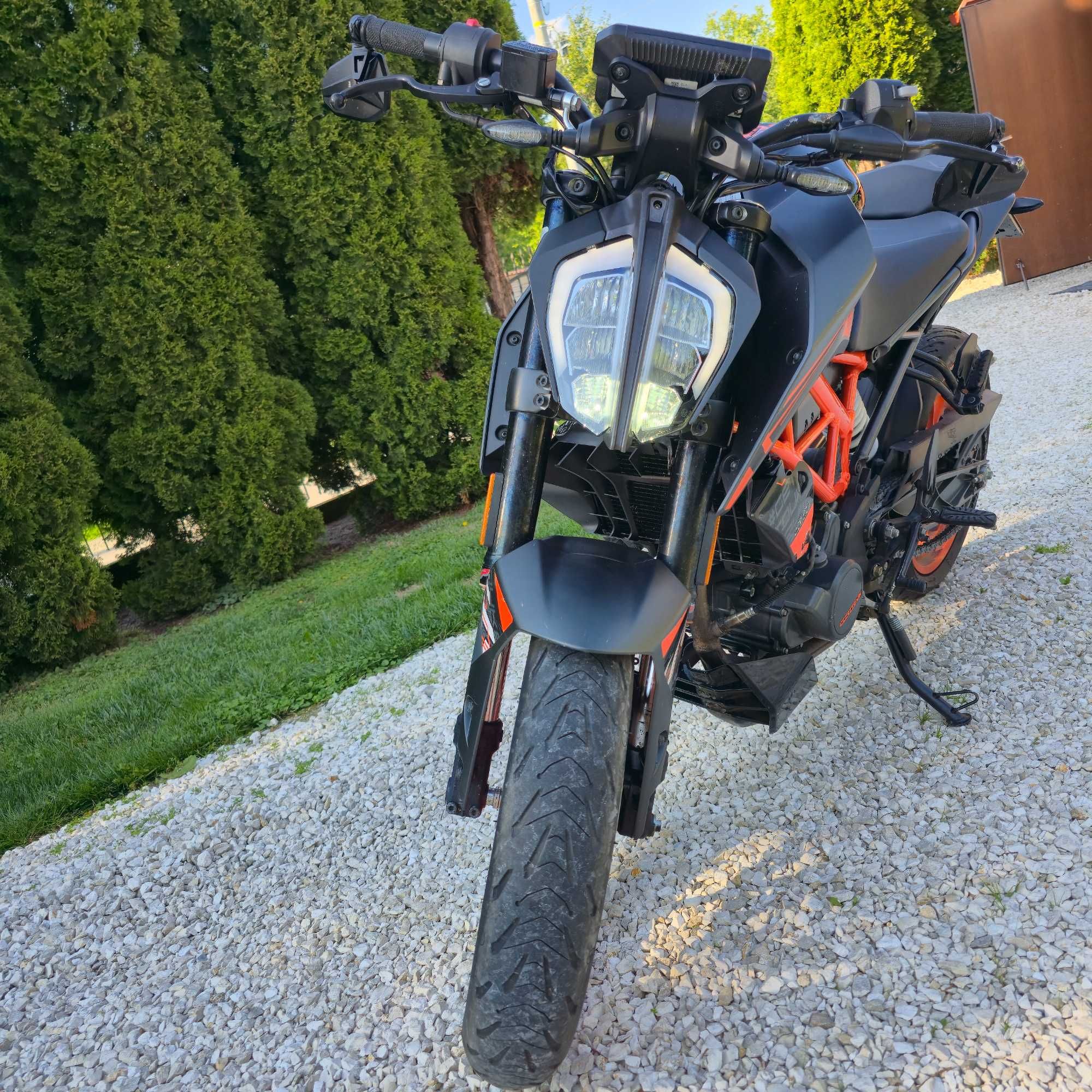 KTM Duke 125 Rok 2021